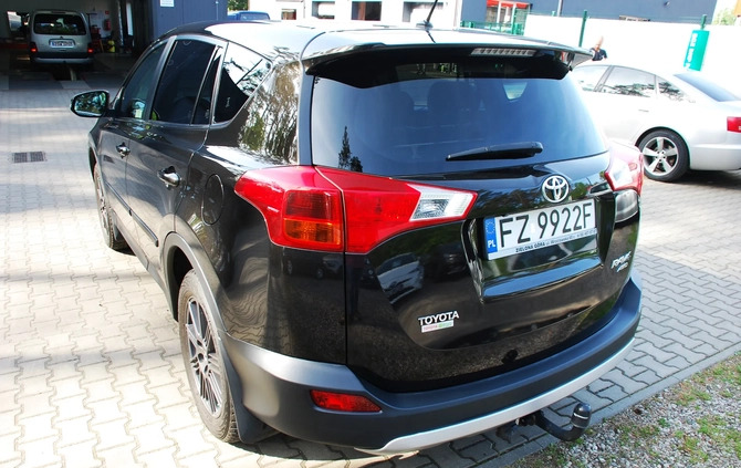 Toyota RAV4 cena 87820 przebieg: 98000, rok produkcji 2015 z Bobolice małe 781